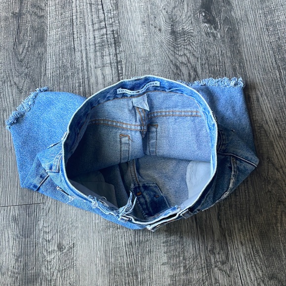 Denim shorts TOMMY HILFIGER (4)distressed - Picture 11 of 15